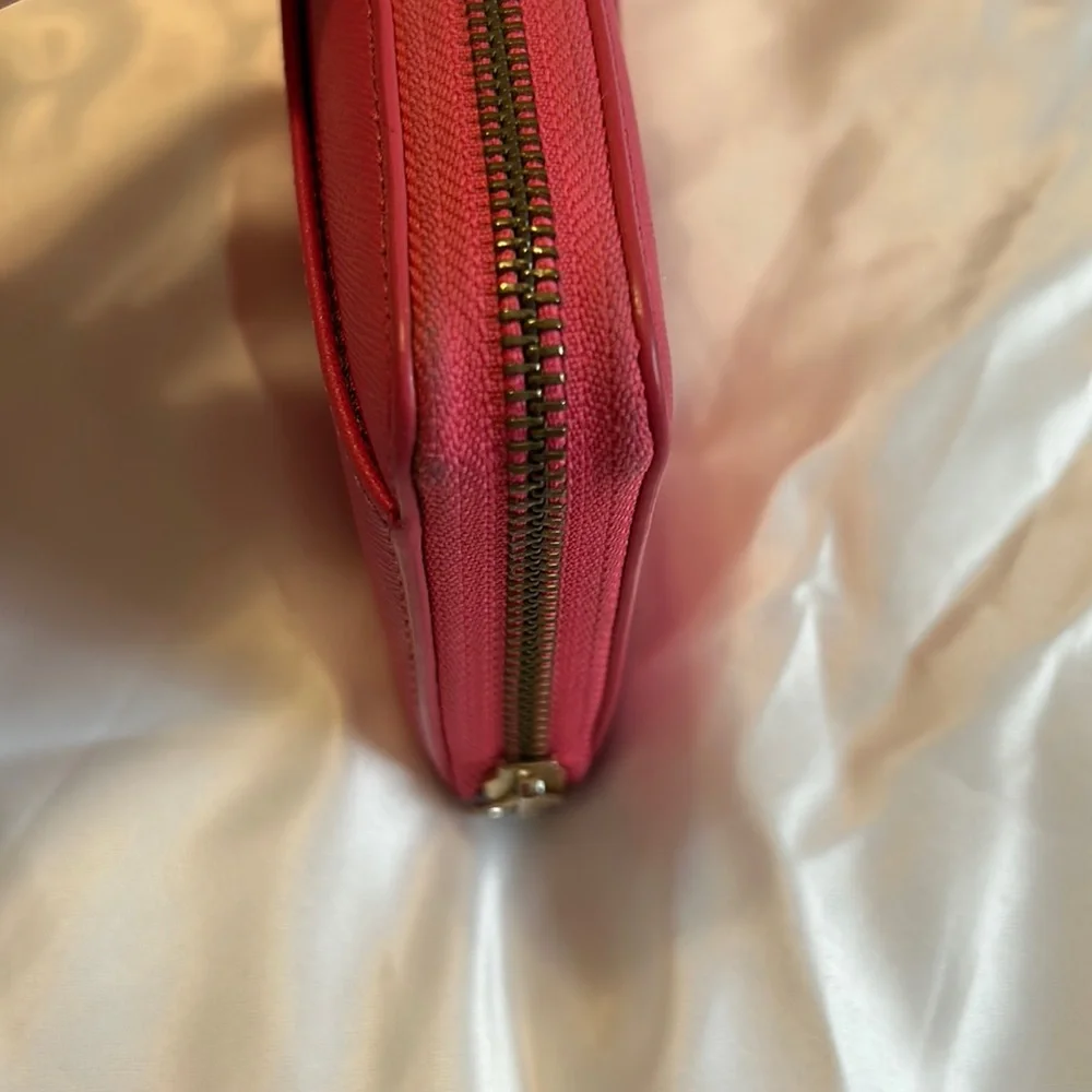 Kate Spade Wallet - Picture 10 of 10